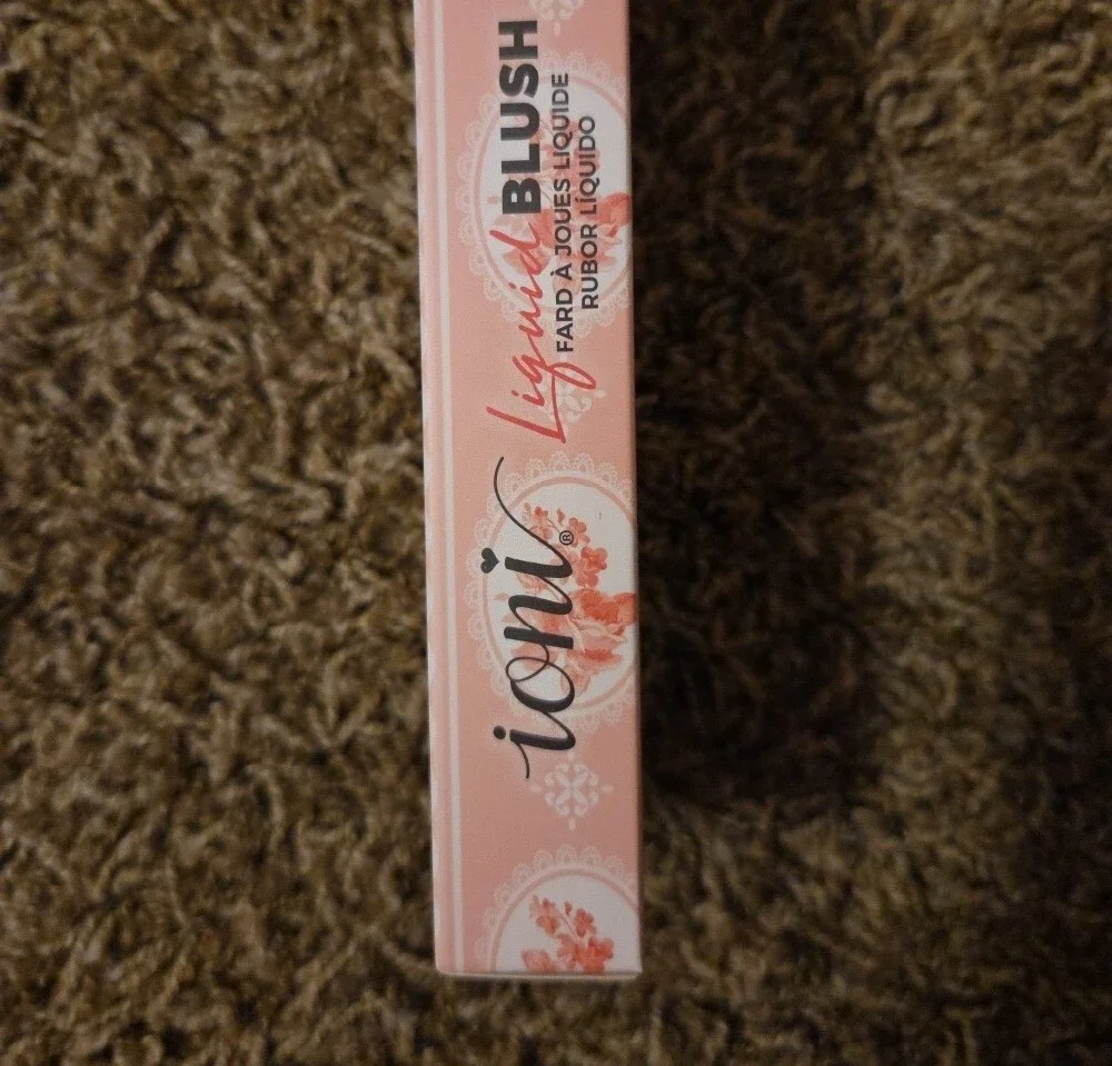Ioni Liquid Blush Rosette